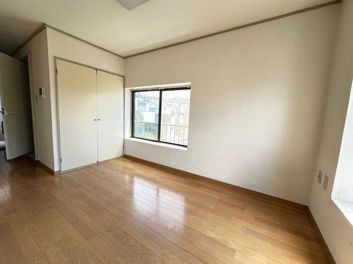 物件内観写真5　(居室)