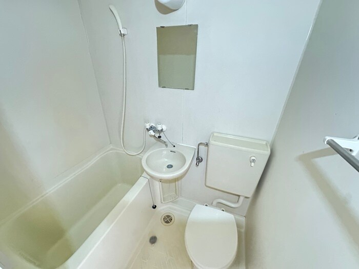 物件内観写真10　(トイレ)