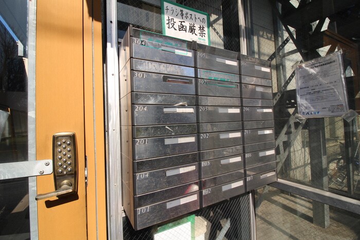 物件外観写真6　(建物設備)