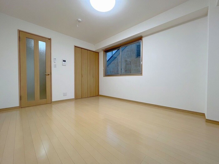 物件内観写真19　(廊下)