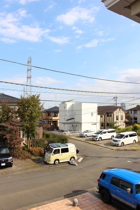 物件内観写真16　(室内からの展望)