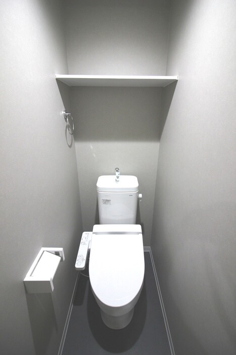 物件内観写真15　(トイレ)