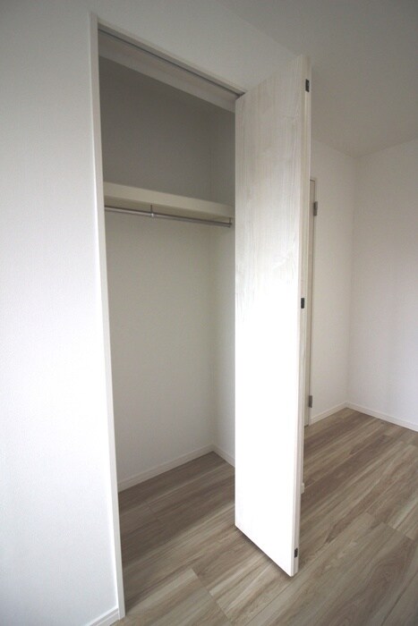 物件内観写真17　(収納)