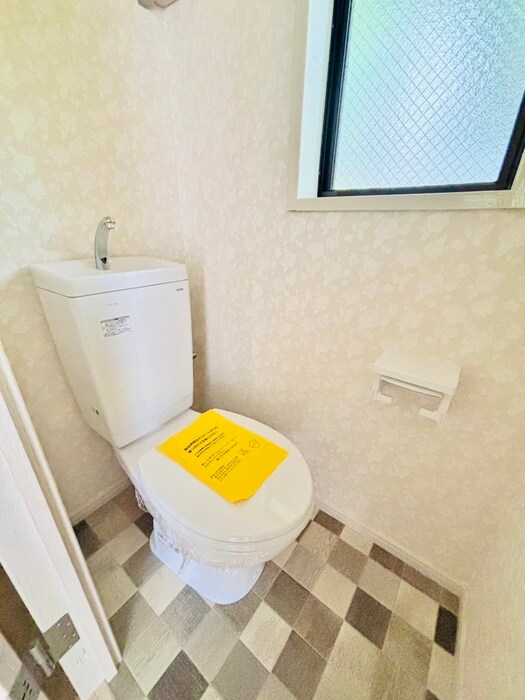 物件内観写真11　(トイレ)