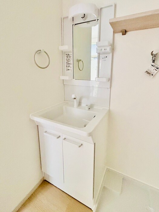 物件内観写真12　(洗面)