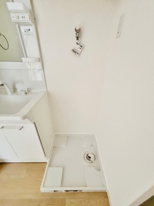 物件内観写真15　(洗濯機置場)