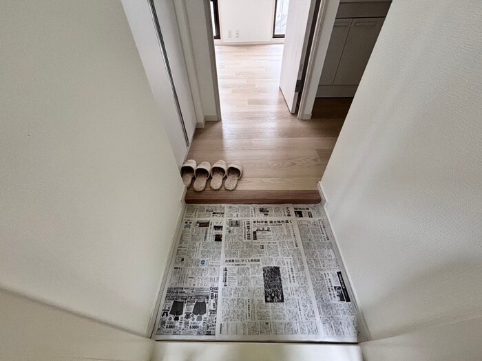 物件内観写真22　(玄関)