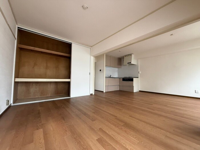 物件内観写真7　(居室)