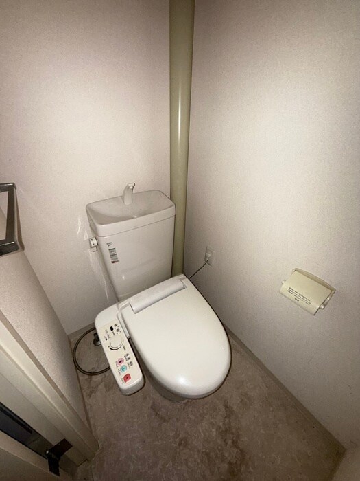 物件内観写真12　(トイレ)