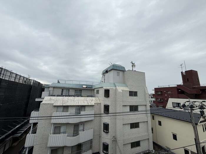 物件内観写真15　(室内からの展望)