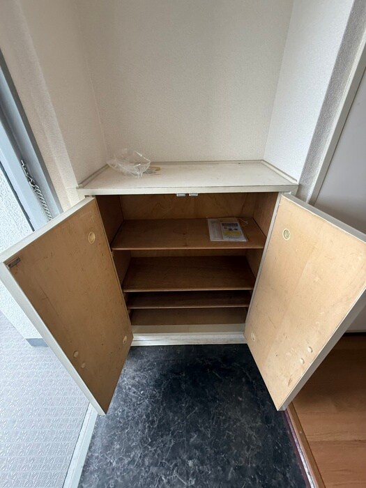 物件内観写真16　(靴箱)