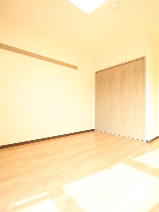 物件内観写真11　(室内からの展望)