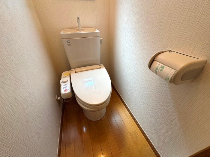 物件内観写真17　(トイレ)