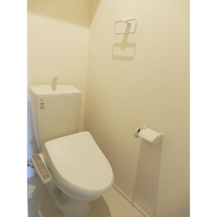 物件内観写真12　(トイレ)