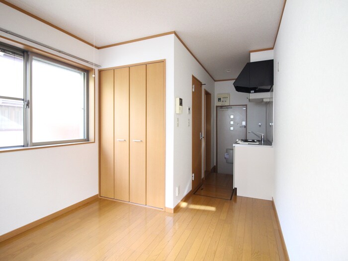 物件内観写真6　(居室)