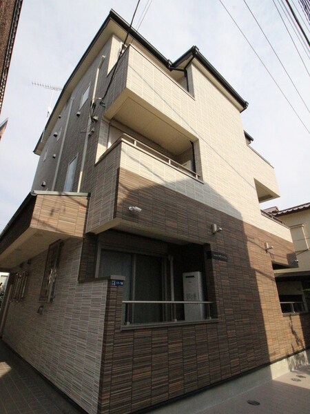 ラヴァンジュ外観写真