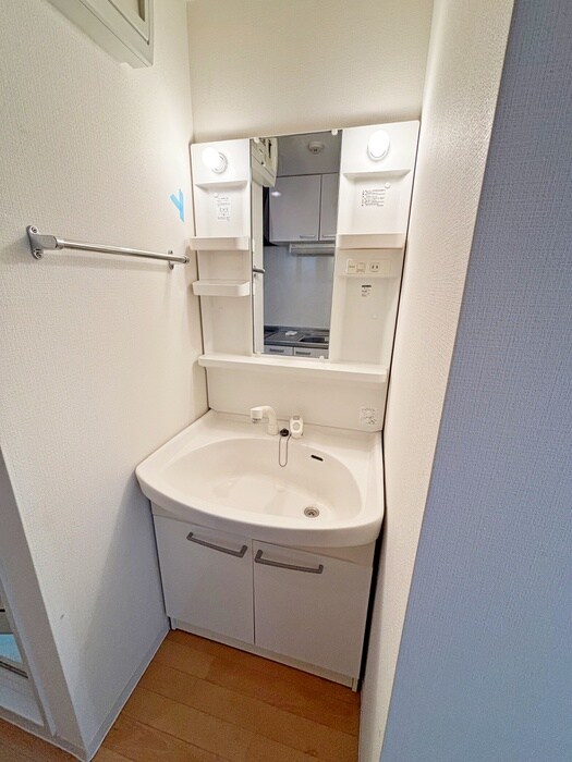 物件内観写真11　(洗面)