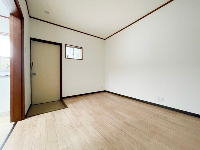 物件内観写真9　(居室)