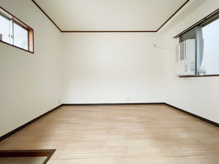 物件内観写真10　(居室)