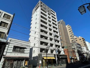 ﾗ・ﾚｼﾞﾀﾞﾝｽ・ﾄﾞ･千駄木（102）外観写真