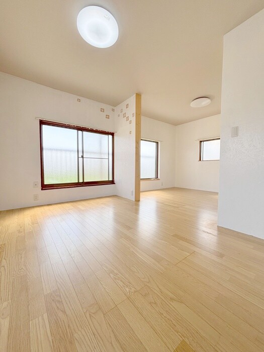 ササヤマササオの内観写真