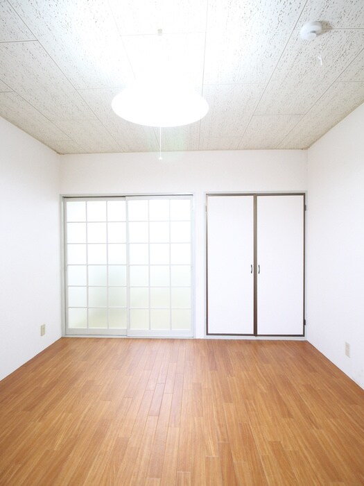 物件内観写真16　(居室)