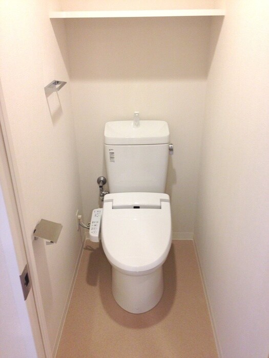 物件内観写真12　(トイレ)