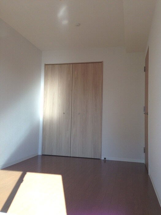 物件内観写真13　(居室)