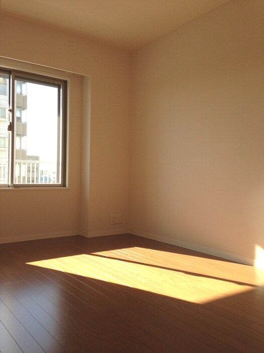 物件内観写真15　(居室)