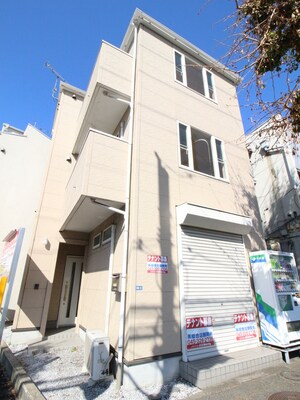 シャトルフロ－ラ外観写真