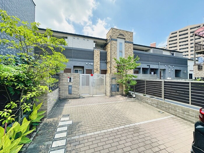 物件外観写真4　(周辺環境)