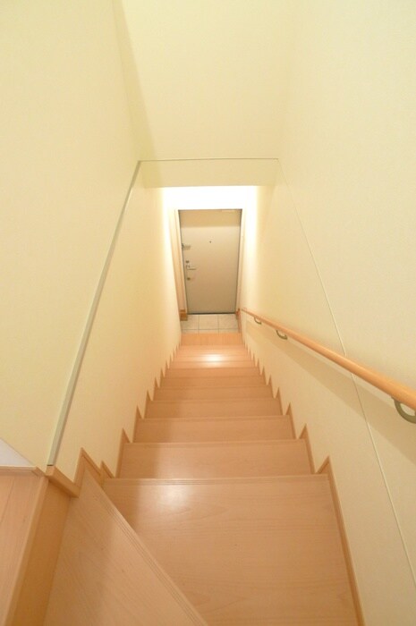 物件内観写真12　(廊下)