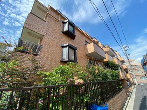 ﾍﾟｶﾞｻｽﾏﾝｼｮﾝ石神井公園(502)外観写真