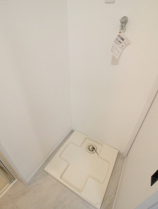 物件内観写真19　(洗濯機置場)