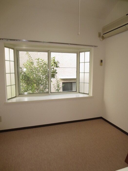 物件内観写真12　(居室)