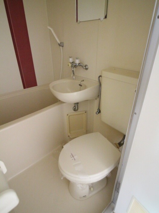 物件内観写真15　(トイレ)
