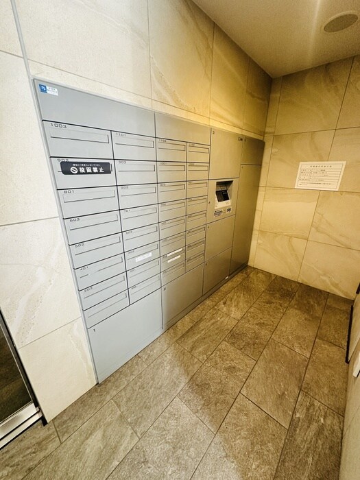 物件外観写真6　(建物設備)