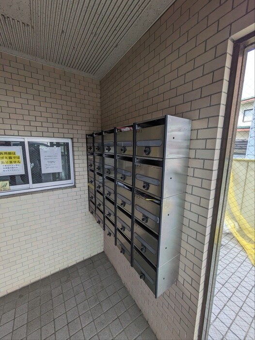 物件外観写真6　(建物設備)