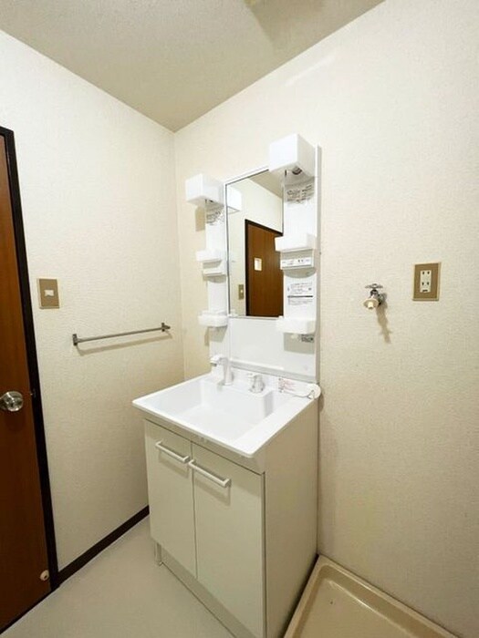 物件内観写真12　(洗面)