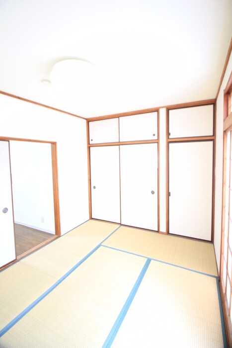 物件内観写真10　(居室)