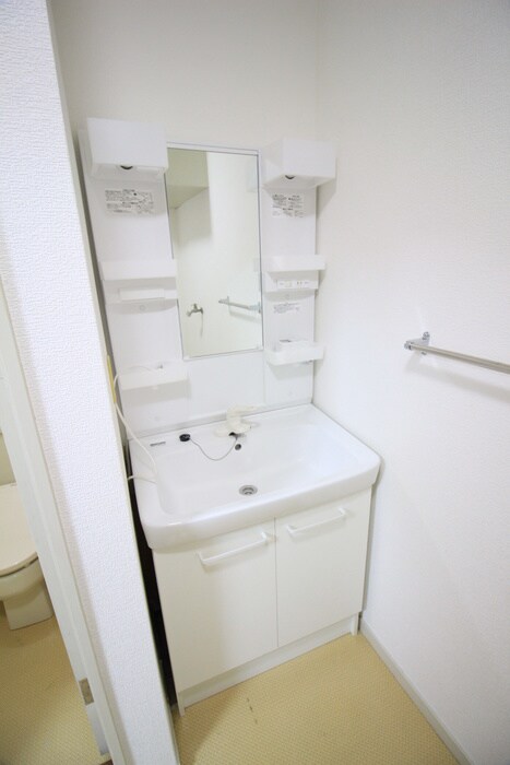 物件内観写真13　(洗面)