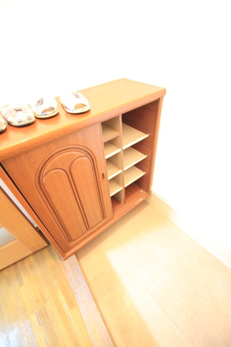 物件内観写真18　(靴箱)