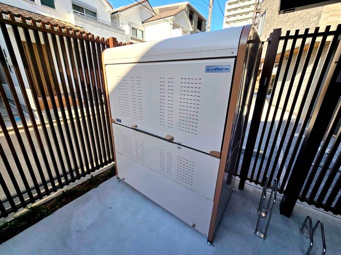 物件外観写真6　(建物設備)