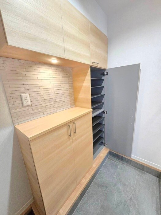 物件内観写真21　(靴箱)