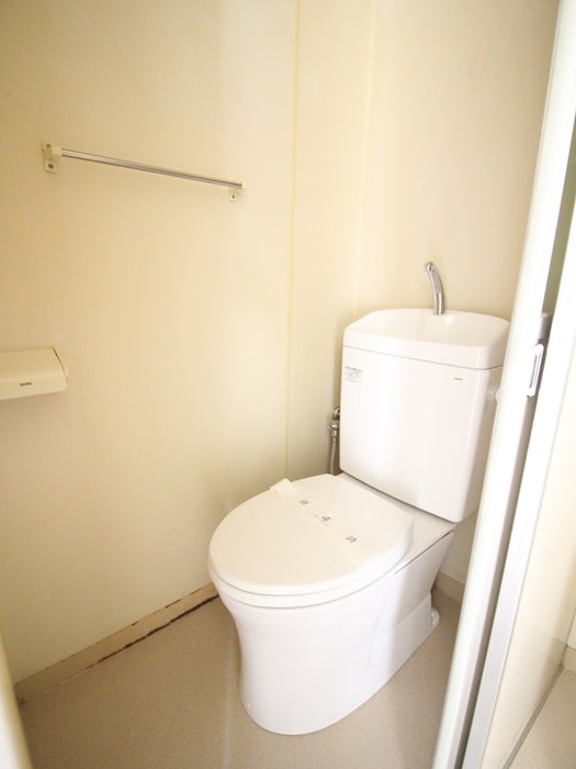 物件内観写真14　(トイレ)