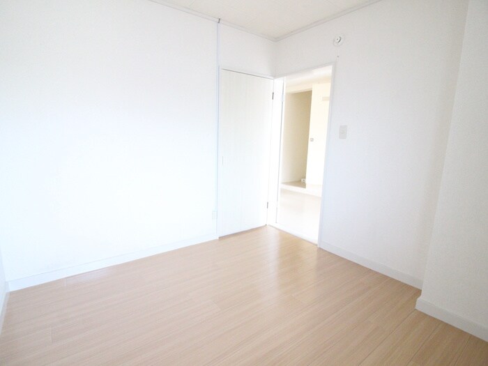 物件内観写真17　(居室)