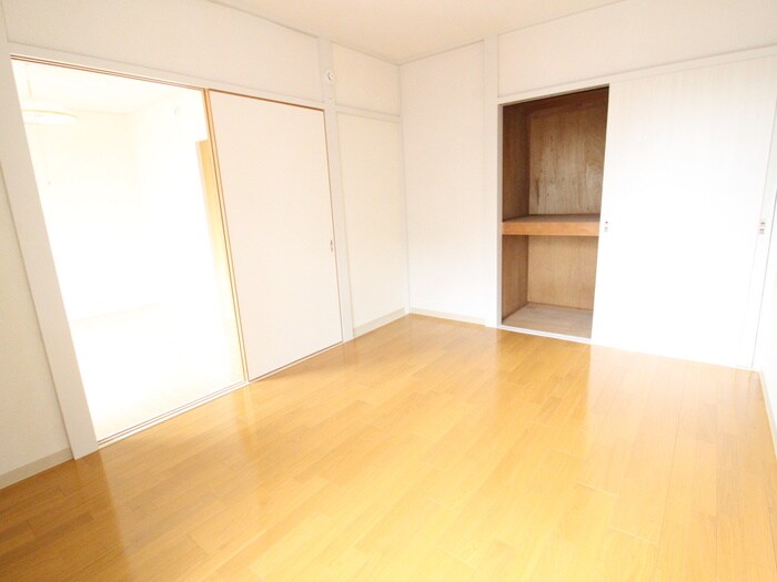 物件内観写真20　(居室)