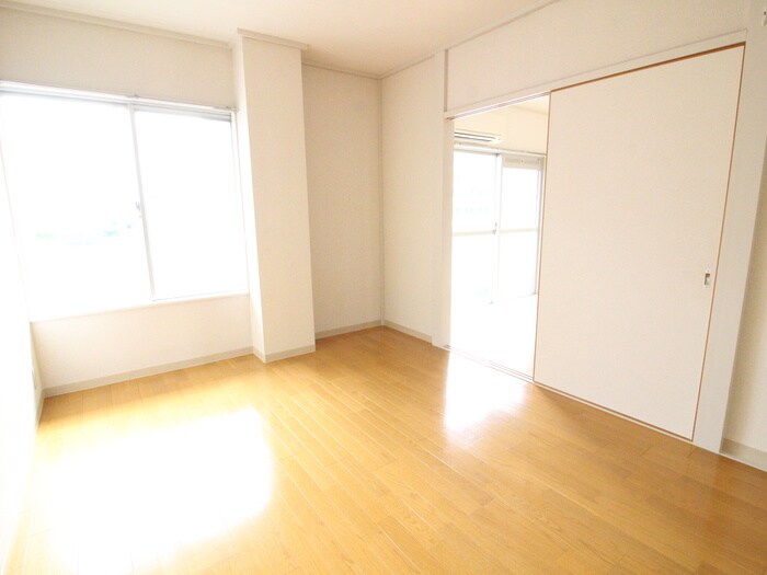 物件内観写真21　(居室)