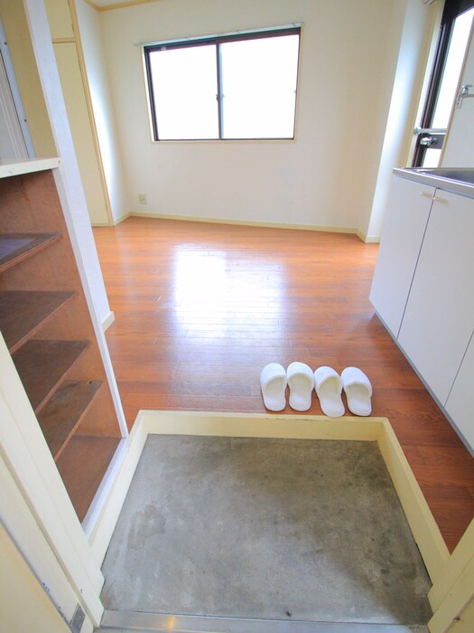 物件内観写真21　(玄関)