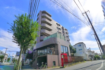 T‘s　ｇａｒｄｅｎ　田無外観写真